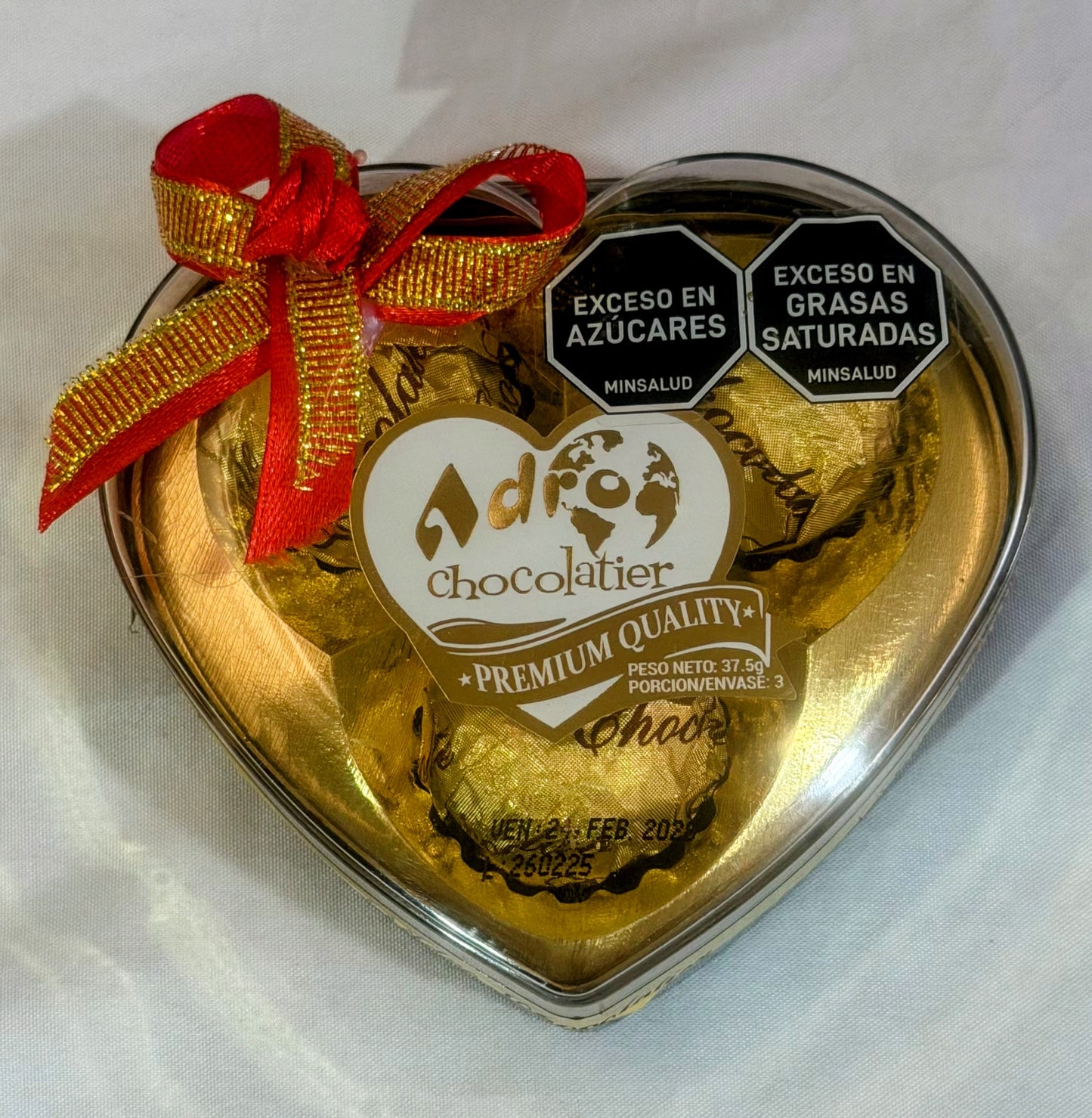 💝 caja de lujo de corazón de 3 U de marca ador🍫